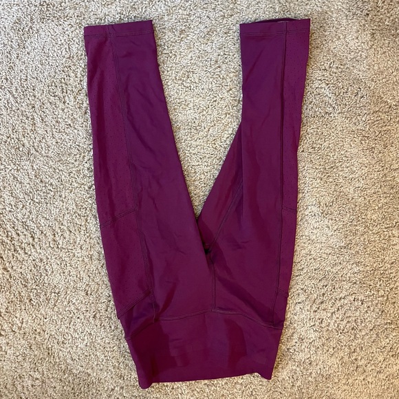 Lululemon Cropped Leggings size 4 - Picture 4 of 6